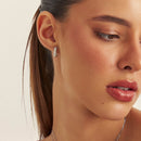 ARGOLA RETANGULAR COM TRÊS FILEIRAS DE ZIRCÔNIAS