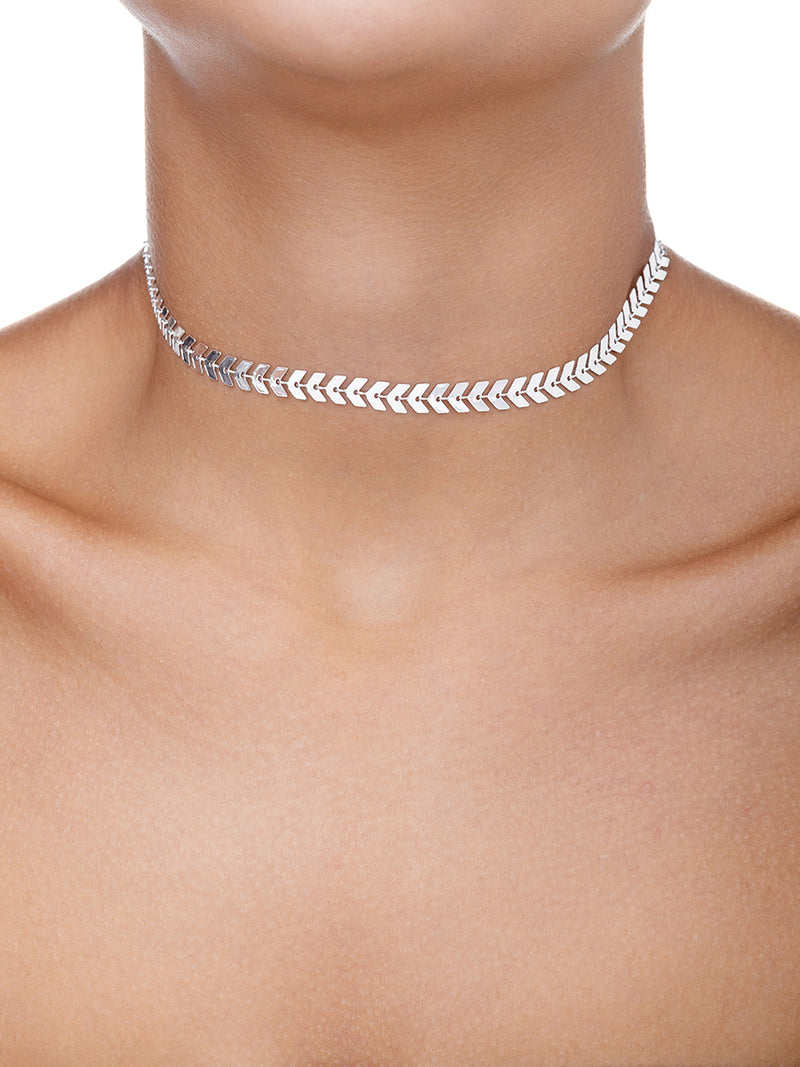 CHOKER FOLHINHAS LISAS