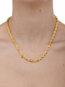 COLAR TRANÇADO COM ELOS TRIPLOS