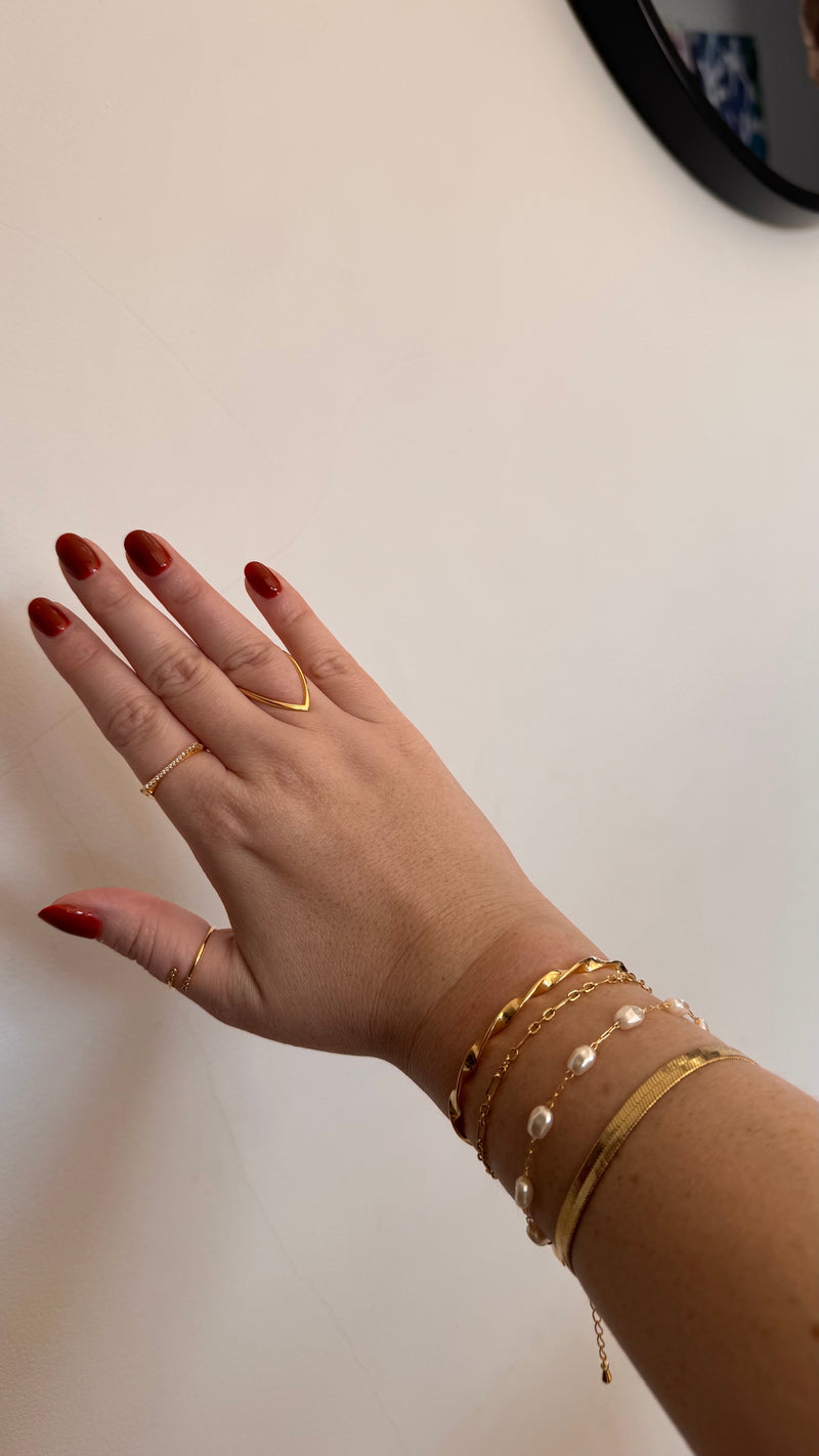 PULSEIRA COM PÉROLA BARROCA